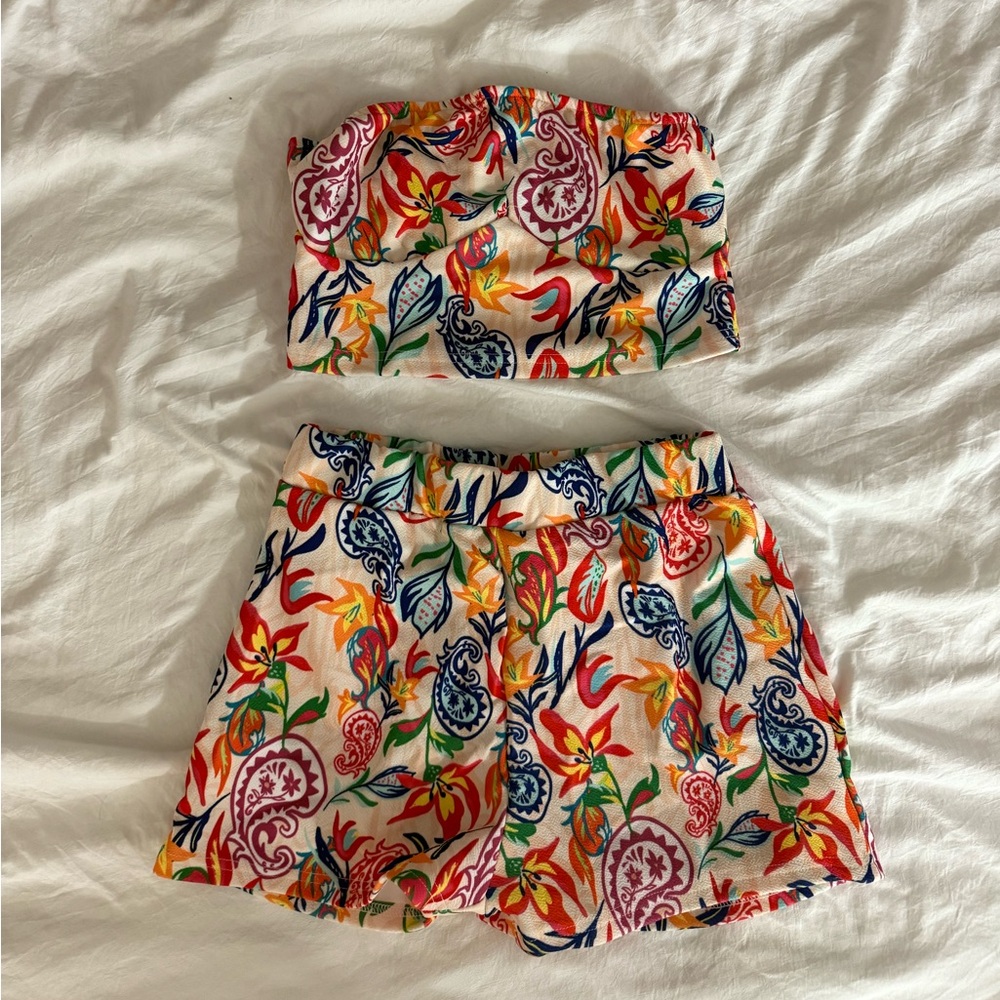 SHEIN Multicolor Patterned Set